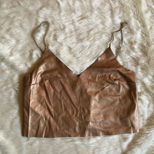 Kendall & Kylie CROP